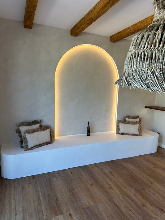 Vinothek-Umbau im Paso a Paso-Stil: Natur, Handwerk und echte Atmosphäre