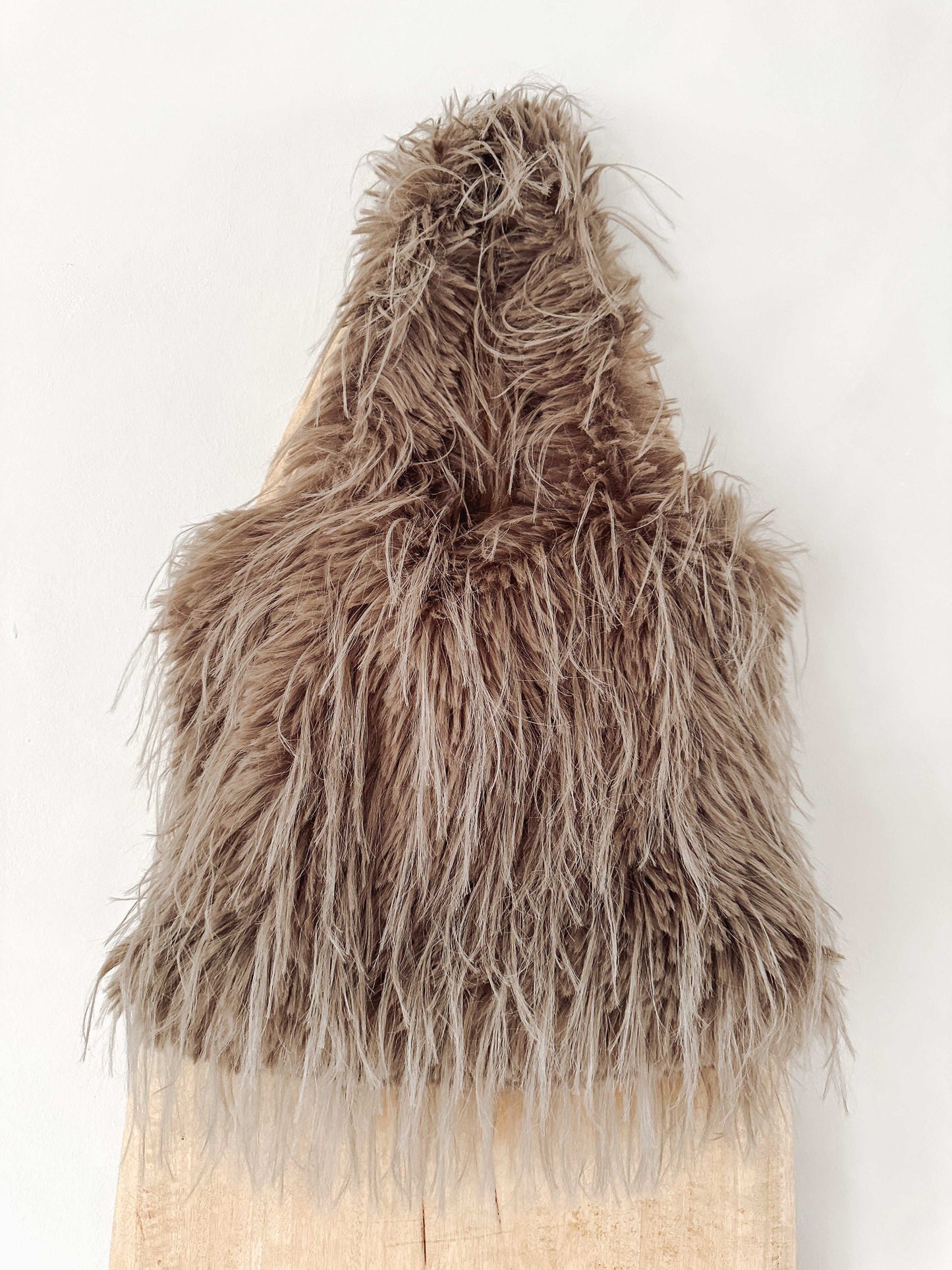 Felltasche flauschig - Taupe
